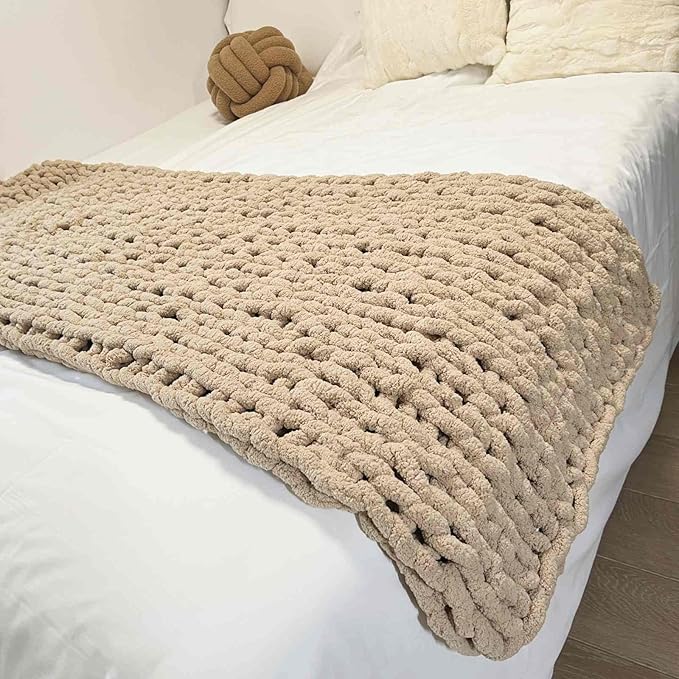 Chunky Knit Blanket Throw 48"x71", Chenille Throw Blankets, Handmade Warm & Cozy Blanket Couch Bed Home Decor, Soft Breathable Fleece Banket, Christmas for Couch Bed Sofa Best Gift (Tan)