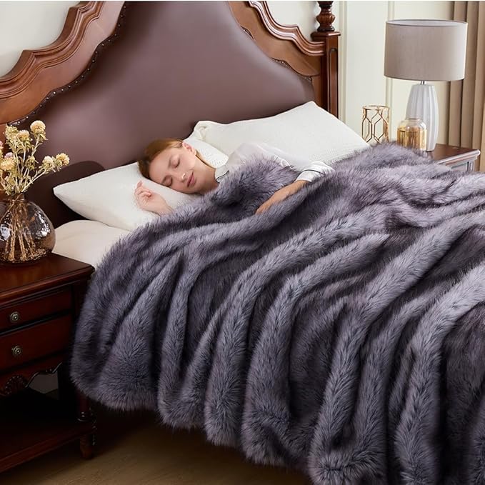 Fluffy Faux Fur Throw Blanket – Super Soft Warm Thick Plush Blanket for Bed, Couch & Office, Cozy Fuzzy Throw with Flannel Backing,50"x60", Grey