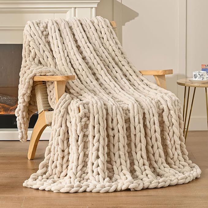 Esterra Chunky Knit Blanket Throw, 100% Handmade Chenille Throw Blanket 40"x50", Soft Thick Yarn Cable Knit Crochet Throw Blanket Rope Knot Throw for Couch Bed Sofa, Apricot White