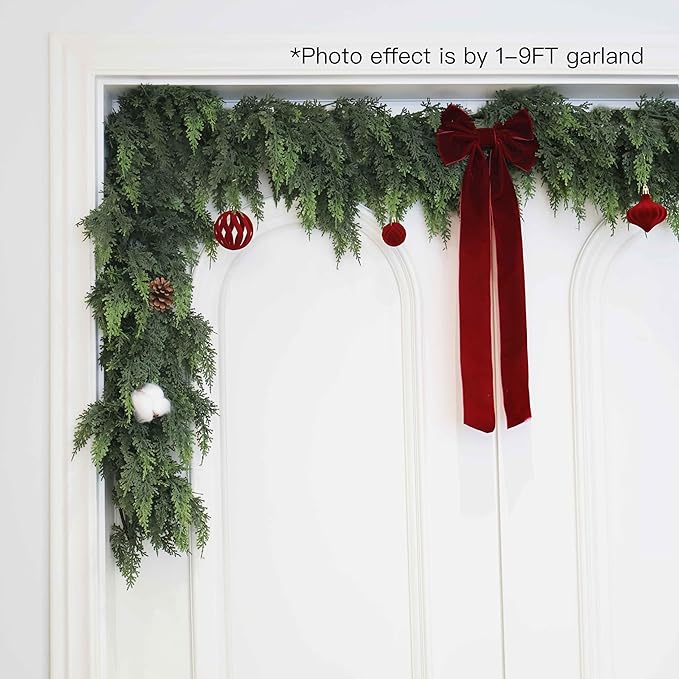 Christmas Cedar Garland Artificial Real Touch Thickness Realistic Greenery Pine Garland for Mantle Fireplace Outdoor Indoor Christmas Decorations 5FT