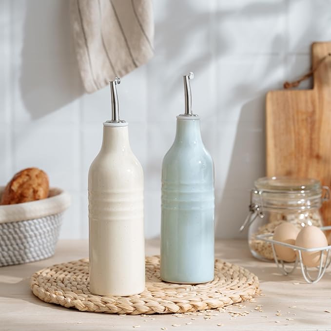 famiware Jupiter 16oz Ceramic Olive Oil Dispenser Bottle, Olive Oil and Vinegar Dispenser Bottle Set of 2 with Stainless Steel Pourers, Suitable for Storage Vinegar, Light Blue & Vanilla White