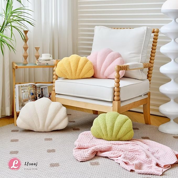 Green Seashell Throw Pillows, Shell Shaped Throw Pillows, 13 Inch Soft Home Decorative Pillow Plush Cushion for Bed Couch Living Sofa Room Decor Accent Throw Pillow