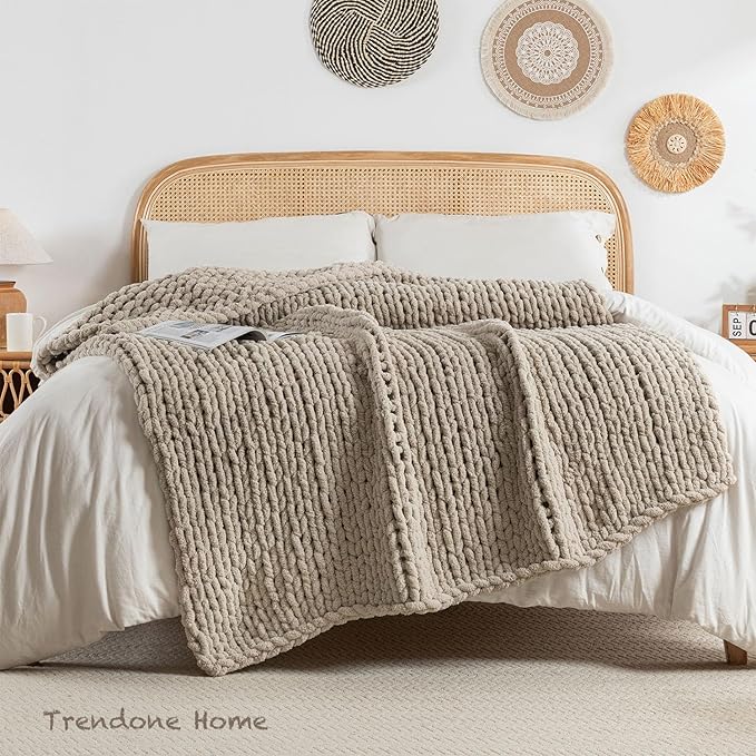 Chunky Knit Blanket Throw, 100% Hand Knit Throw Blanket Handmade Chenille Cable Knit Throw for Couch, Stylish Cozy Soft Rope Knot Crochet Blanket for Home Decor, Beige Linen, 50x60 Inches