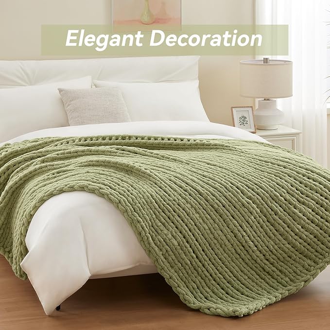 Chunky Knit Throw Blanket, 60''*80'' Knitted Throw Chenille Yarn for Bed Couch, Handmade Light Green Crochet Big Thick Blanket, Machine Washable Cute Comfy Blanket for Home Decor