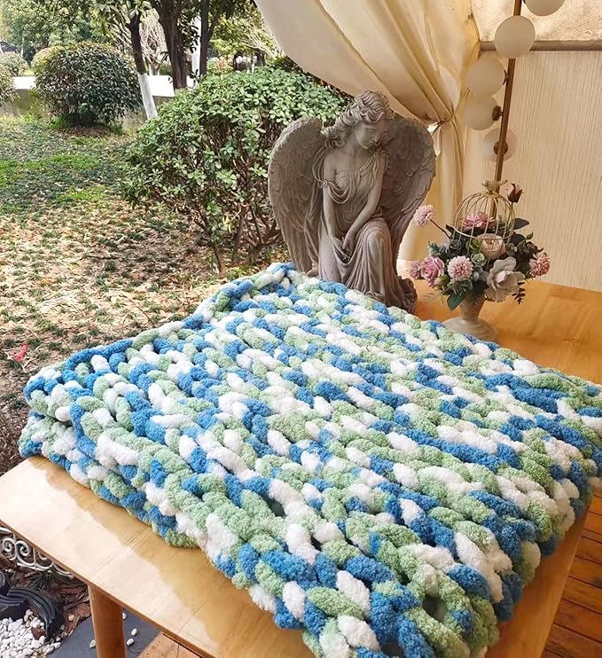 DDL&HEXI Chunky Chenille Blanket 100% Hand Knit with Jumbo Chenille Yarn (50"x60") Super Soft Large Throw Bed Blanket for Couch, Sofa, Home Decor - Machine Washable (01)