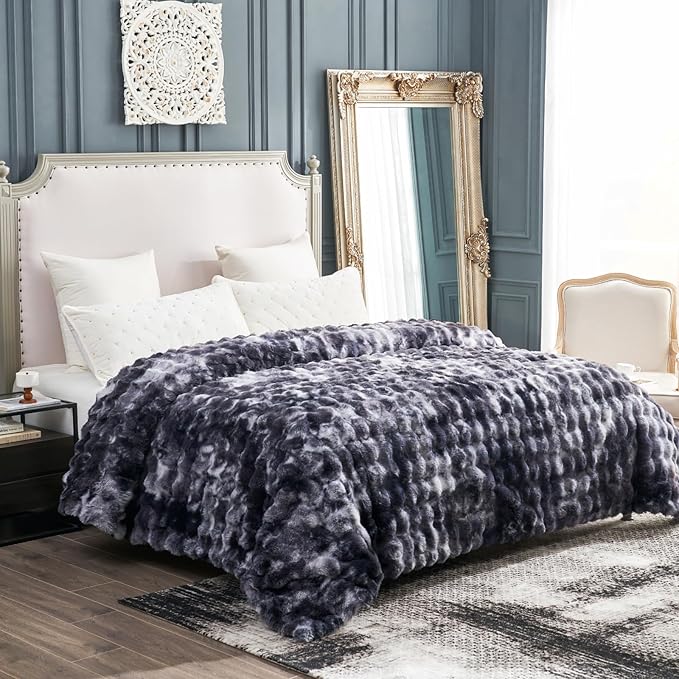 Cozy Bliss Faux Fur Throw Blanket for Couch, Fuzzy Soft Plush Thick Bubble Blanket for Sofa Bedroom Living Room, 108 * 90 Inches Tie Dye Black