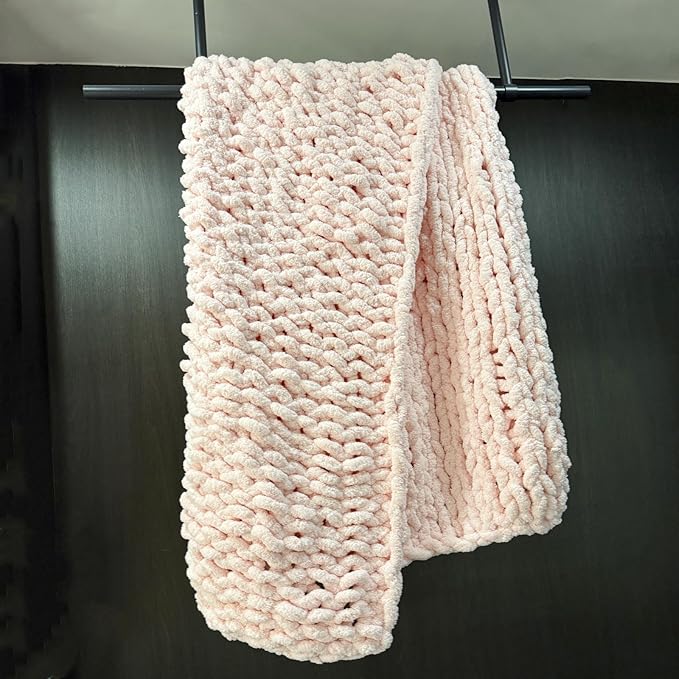 Chunky Knit Blanket Throw 40"×40", Chenille Throw Blankets, Handmade Warm & Cozy Blanket Couch Bed Home Decor, Soft Breathable Fleece Banket, Christmas for Couch Bed Sofa Best Gift (Pink)