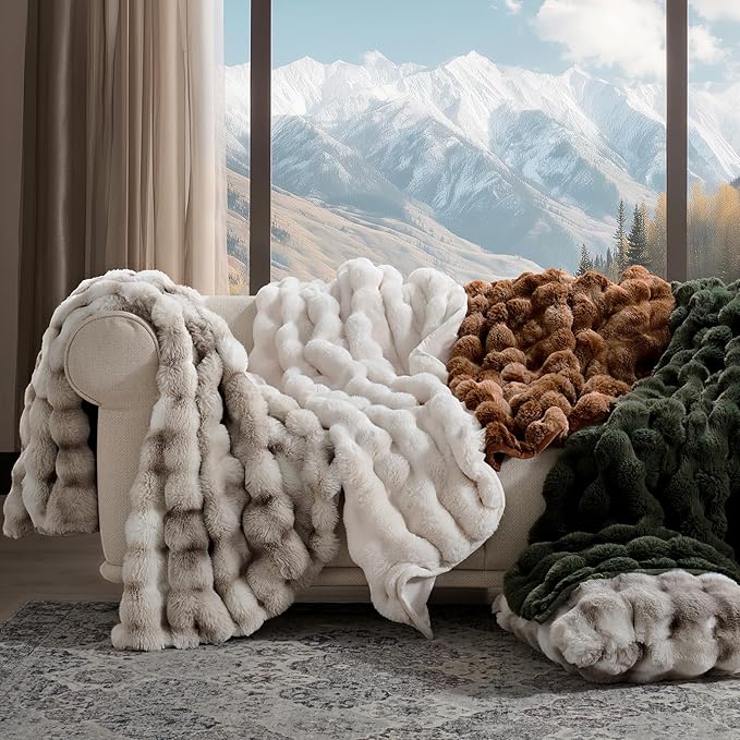 EVERGRACE Ultra Soft Luxury Fluffy Ridgeline Faux Rabbit Fur Throw Blanket, Thick Warm Bubble Throw for Bed, Cozy Plush Reversible Blankets for Couch, Chair, Sofa, Ivory White, 60x80 Inches, 870 GSM