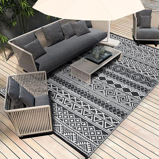 GAOMON Outdoor Plastic Straw Rug, 10'x20' Reversible Sage Green Patio Mat, Flower Modern Design for RV, Backyard, Deck, Camping, Picnic, Black/White(Bohemia)