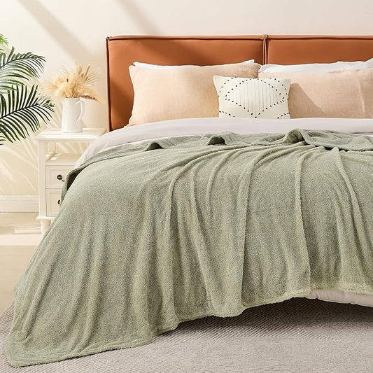 EMME Muslin and Fleece Queen Blanket Reversible - 80"*90" Sage Green Soft Warm Throw Blankets for Couch Bed Picnic Travel Bed